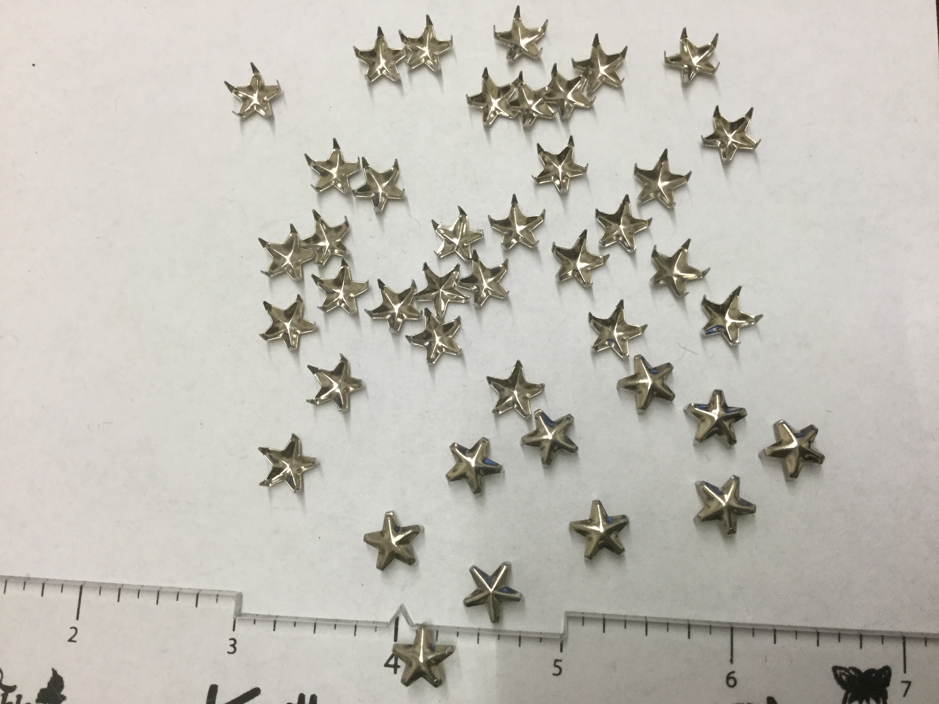 Studs - Silver Tone - Stars 3/8 inch (10 mm) - Pack of 40